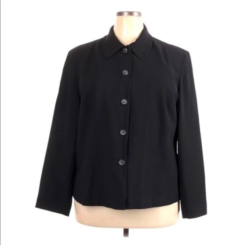 Josephine‎ Chaus 18 black button up classic career 4 button blazer